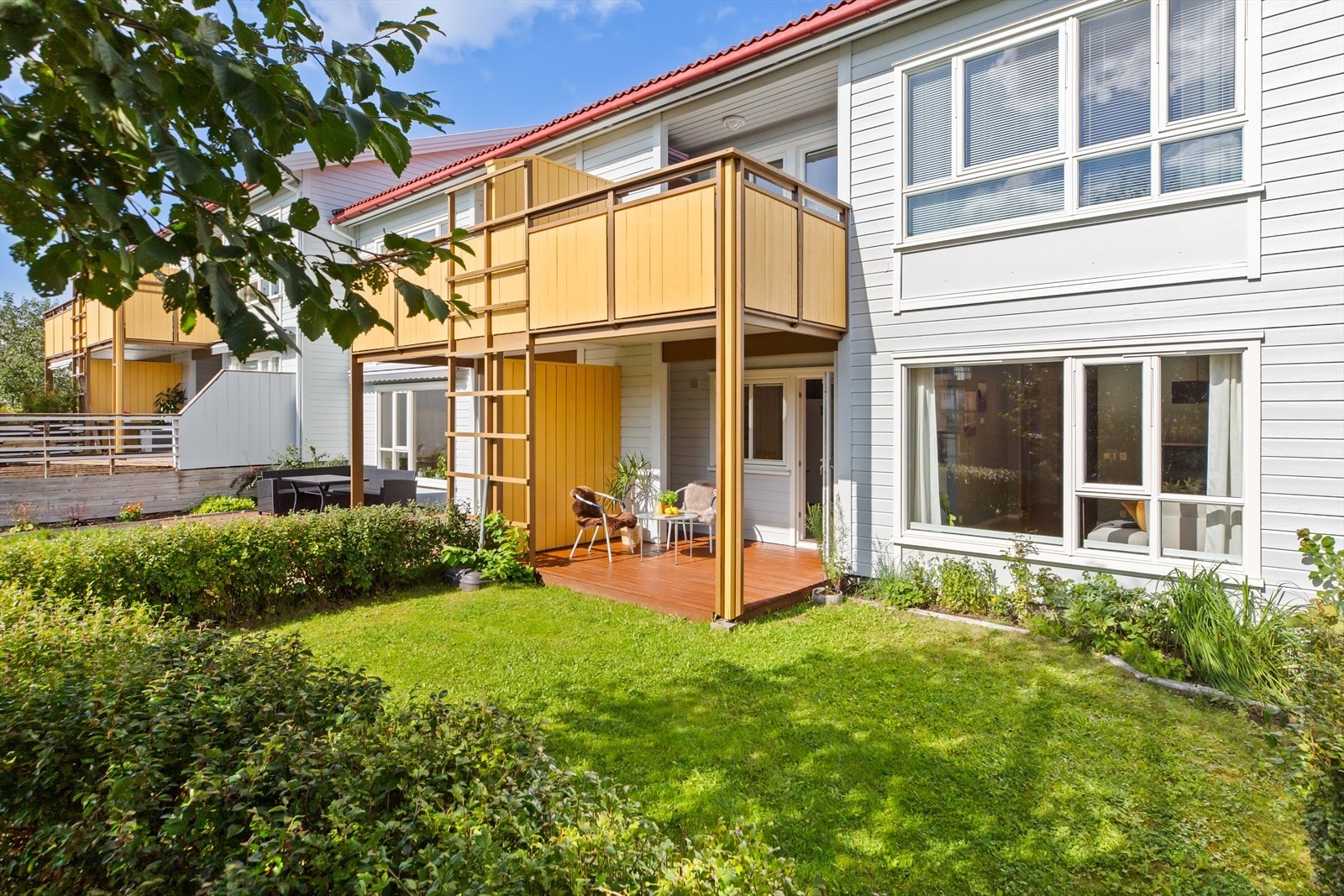 Heimdal Eiendomsmegling ved Isak Kristoffersen (94 15 85 05) har gleden av å presentere Ratesvingen 34B - En lys, romslig og praktisk 3-roms med gjennomgående fin standard. Galleribilde