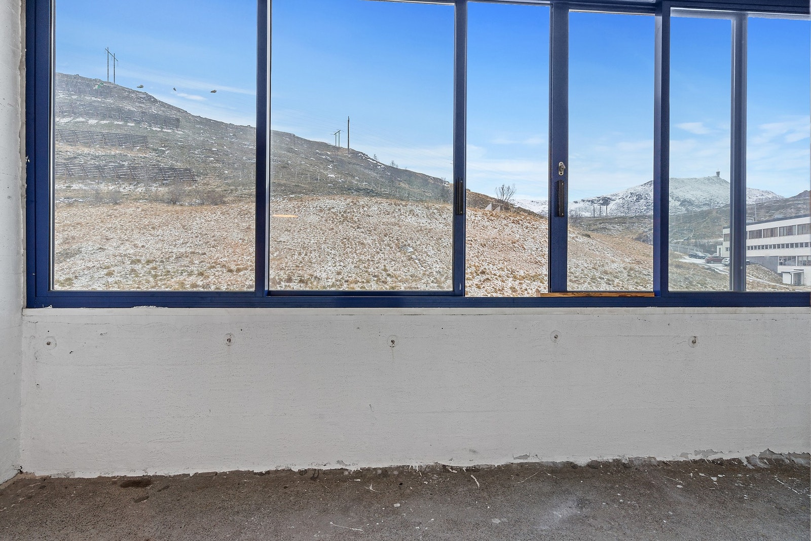 Innglasset balkong Galleribilde