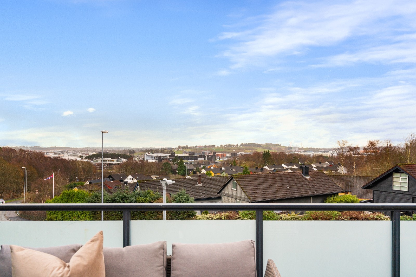 Utsikt fra balkongen. Galleribilde
