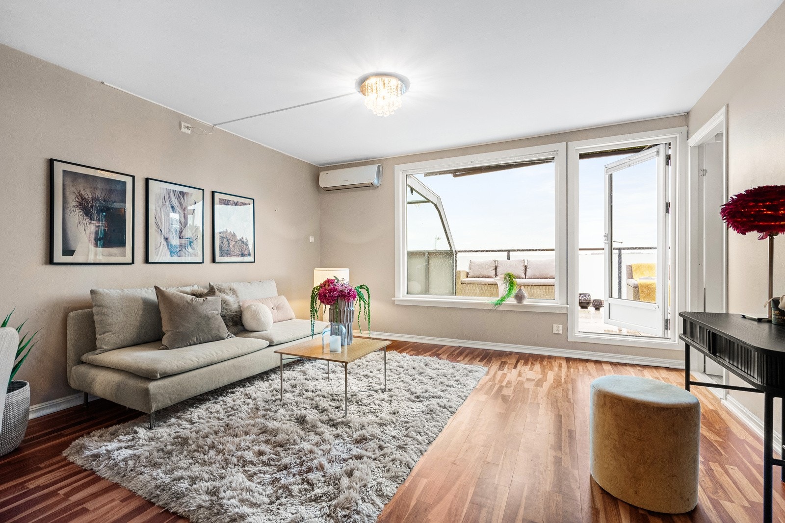 Michael R. Myhre presenterer Nedre Storaberget 89! Galleribilde