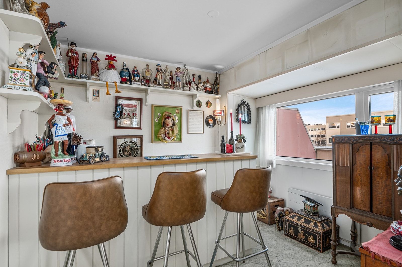 Dette rommet var opprinnelig et soverom og kan derfor enkelt føres tilbake igjen. Galleribilde