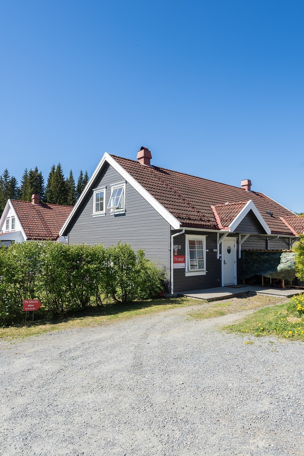 Gruset adkomst. Galleribilde