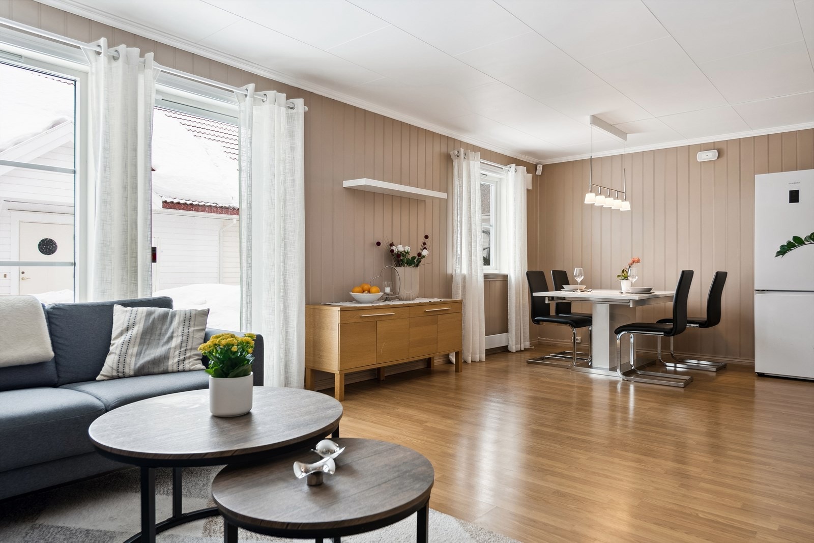 Godt med dagslys inn. Galleribilde