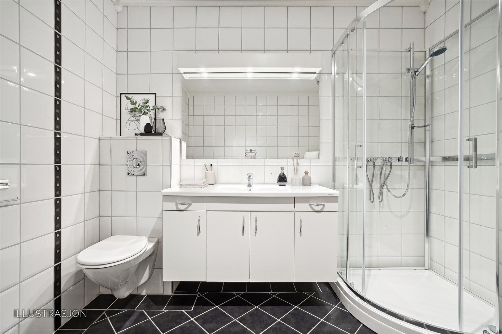 Romslig og fint bad med varmekabler i gulv Galleribilde