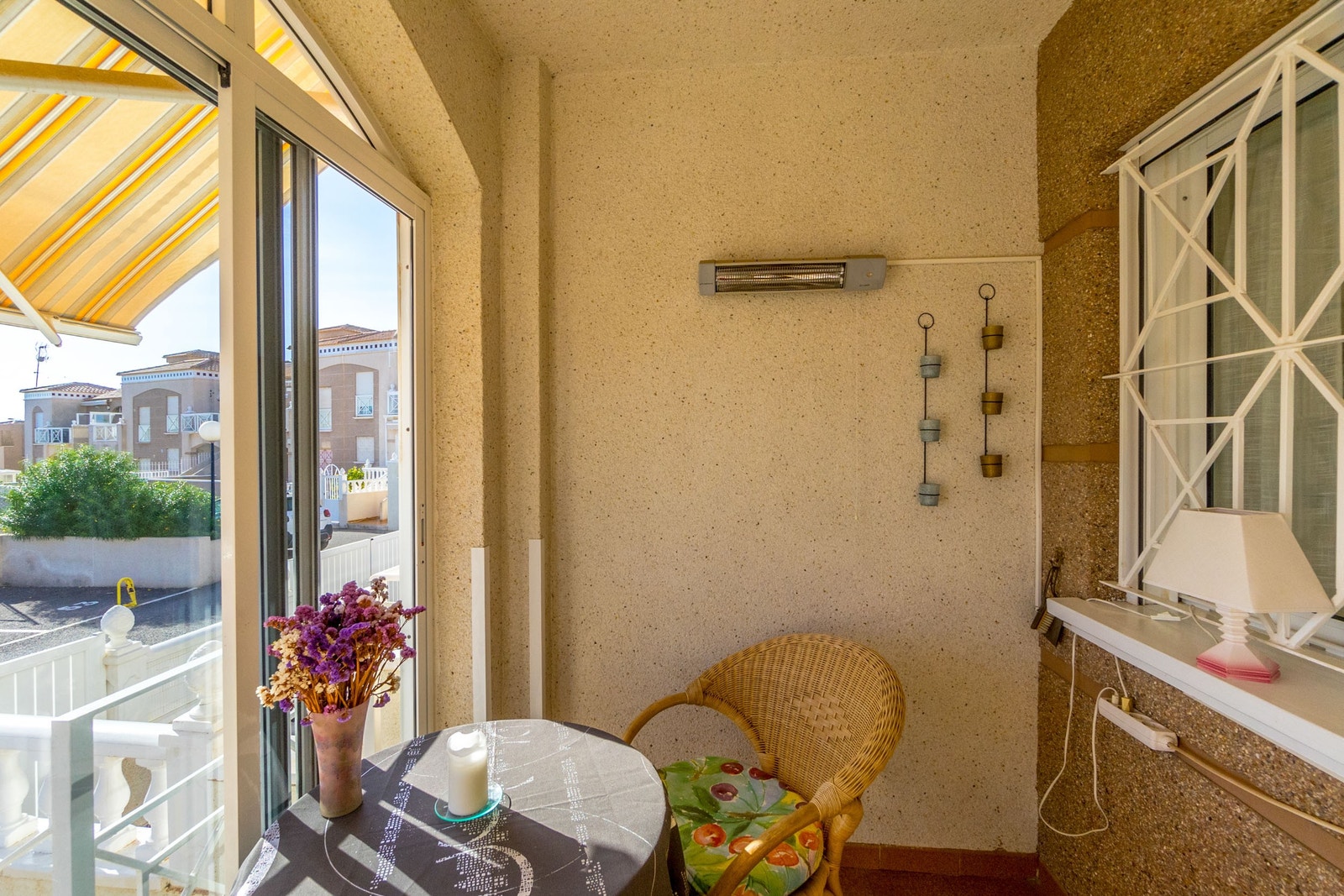 Innglasset balkong Galleribilde