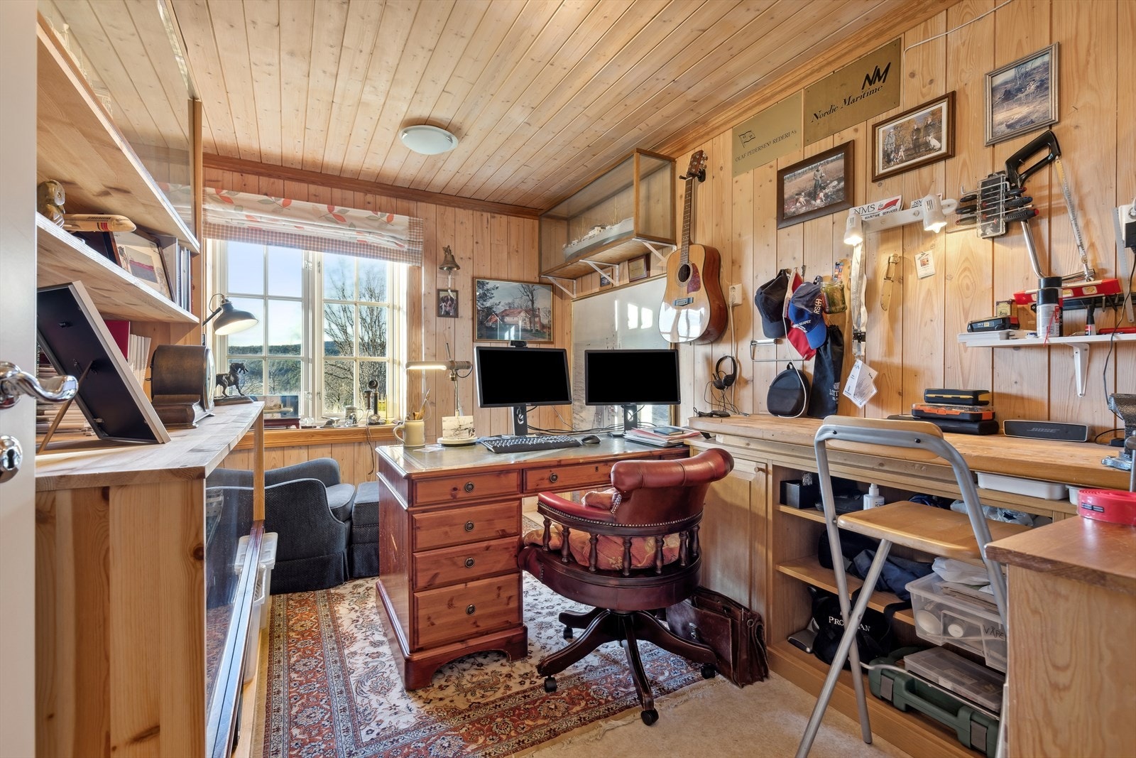Soverom nr 5 i u.etg. Disponeres i dag som kontor/snekkerbu Galleribilde