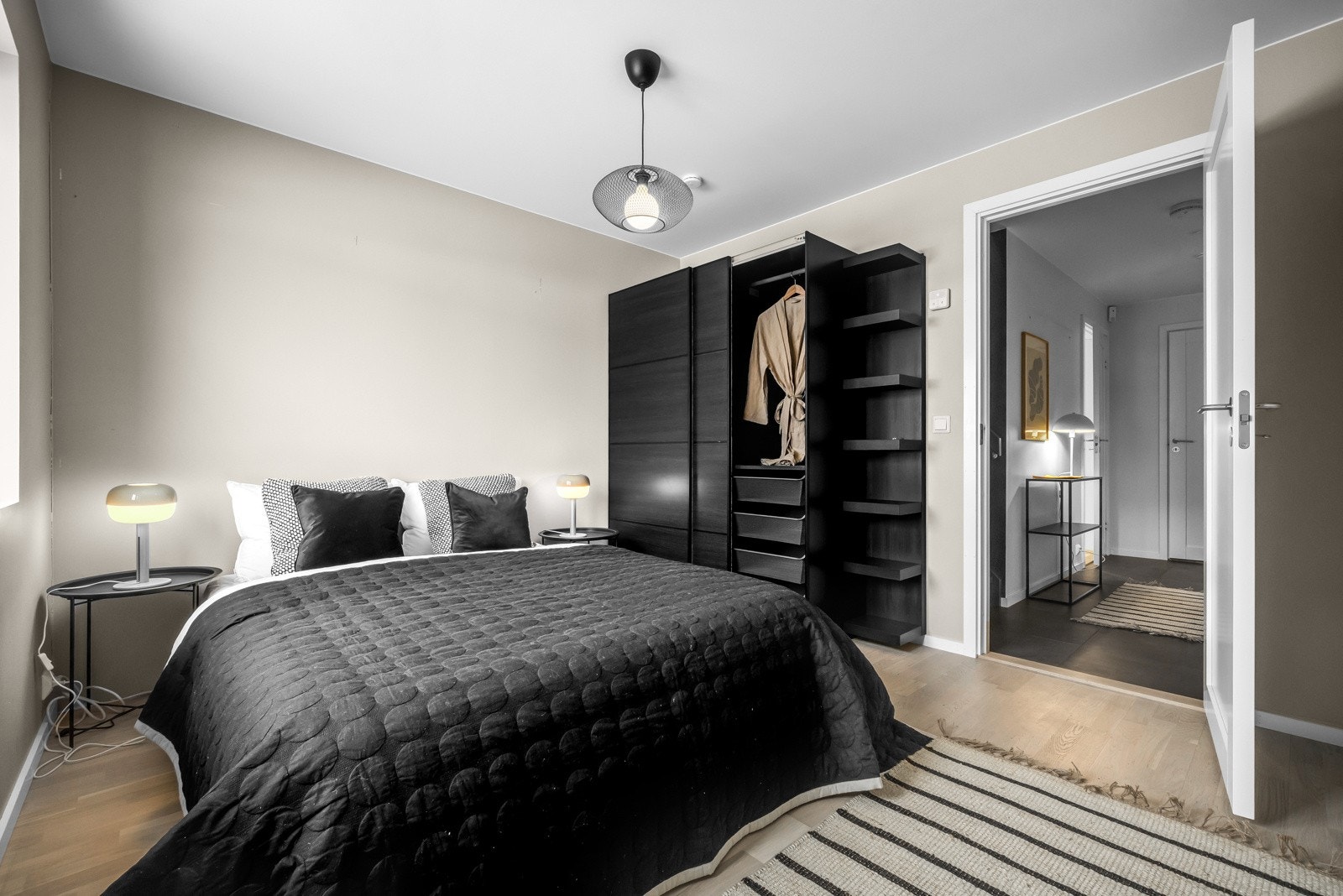 Hovedsoverommet er av god størrelse. Galleribilde