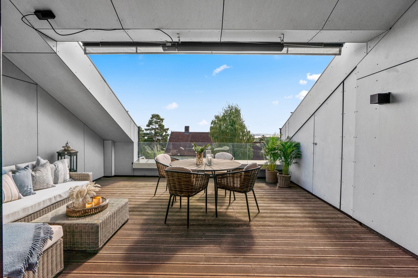 Fantastisk takterrasse hvor du kan nyte morgenstundene - eller en fantastisk solnedgang. Galleribilde