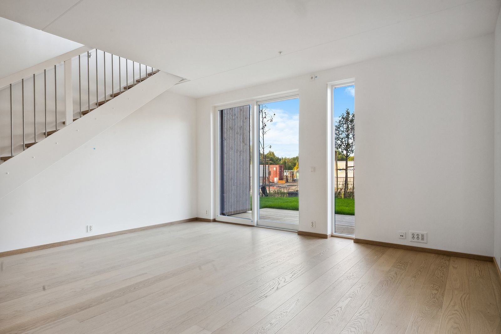 Stue og trapp opp til 2 etg Galleribilde