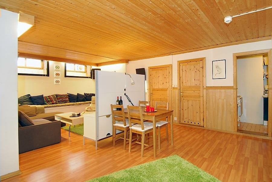 Stue i kjelleretasjen Galleribilde