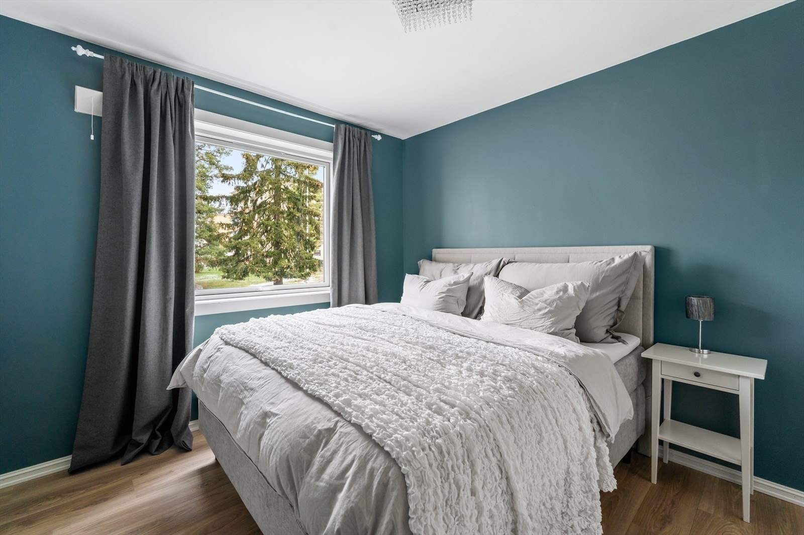 Hovedsoverommet er svalt beliggende, noe som gir en behagelig temperatur året rundt. Galleribilde