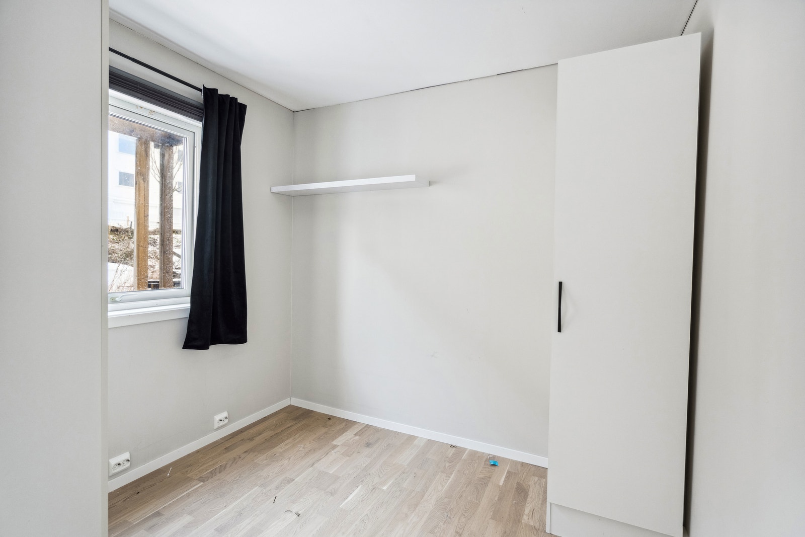 Soverom innredet del Galleribilde