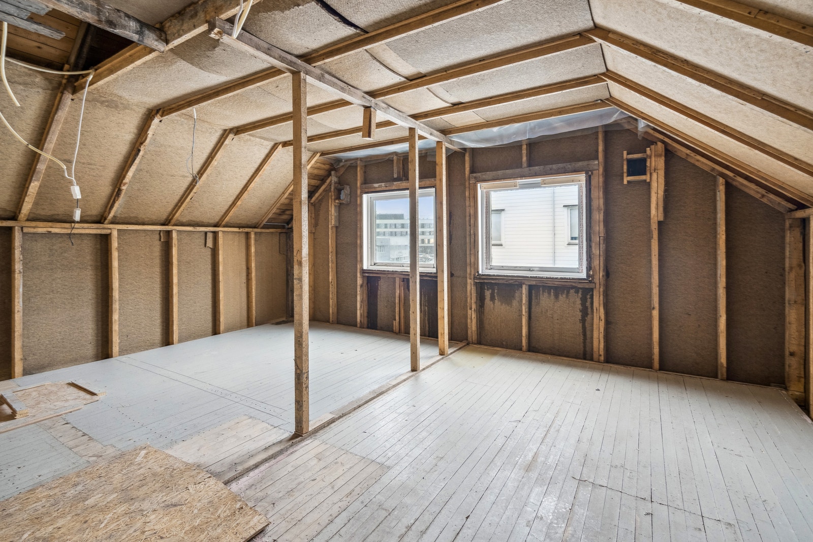 2 etasje/loft uinnredet del Galleribilde