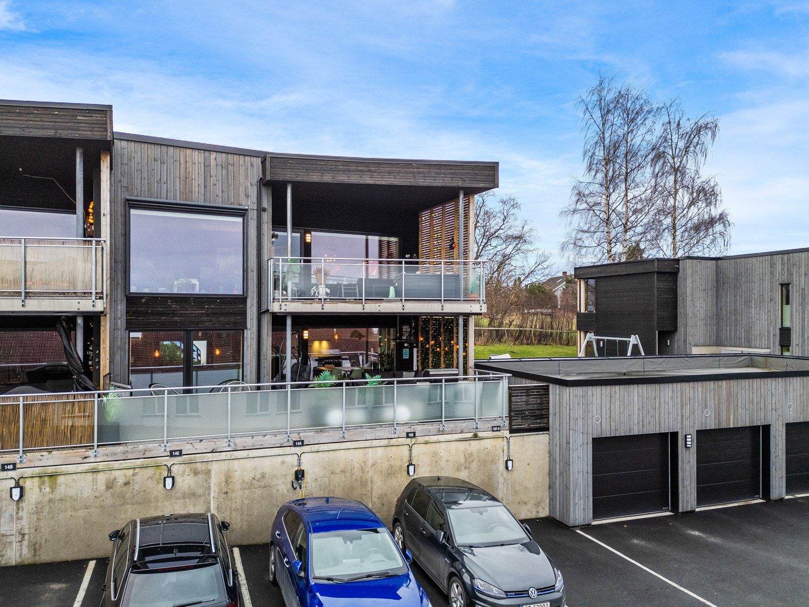 Endebeliggenhet med ekstra vindu. Galleribilde