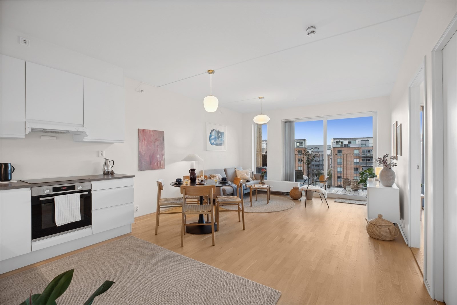 Dette er en strøken 4-roms med en flott intern beliggenhet i Kværnerbyen. Galleribilde