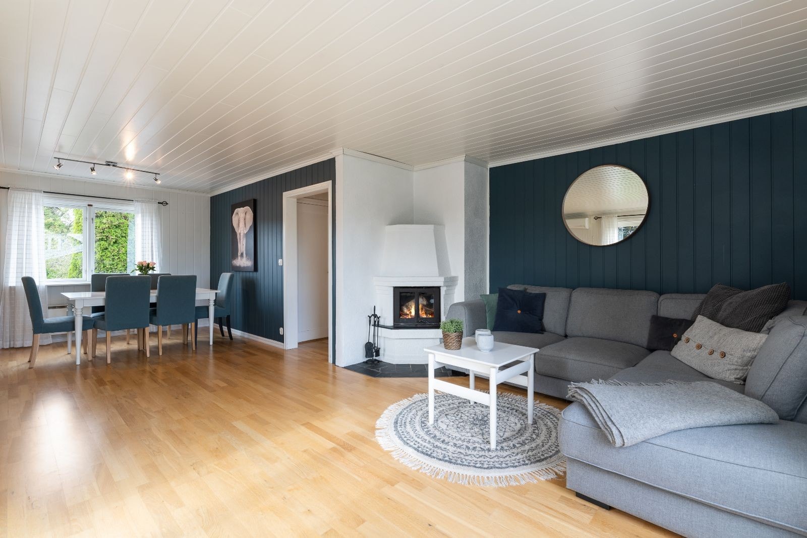 Peisovn og varmepumpe som gir godt med varme Galleribilde