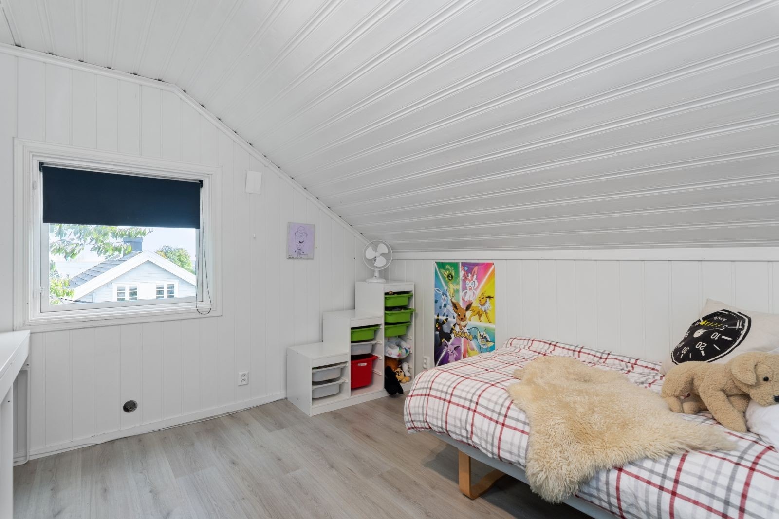 Lyst og fint barnerom Galleribilde