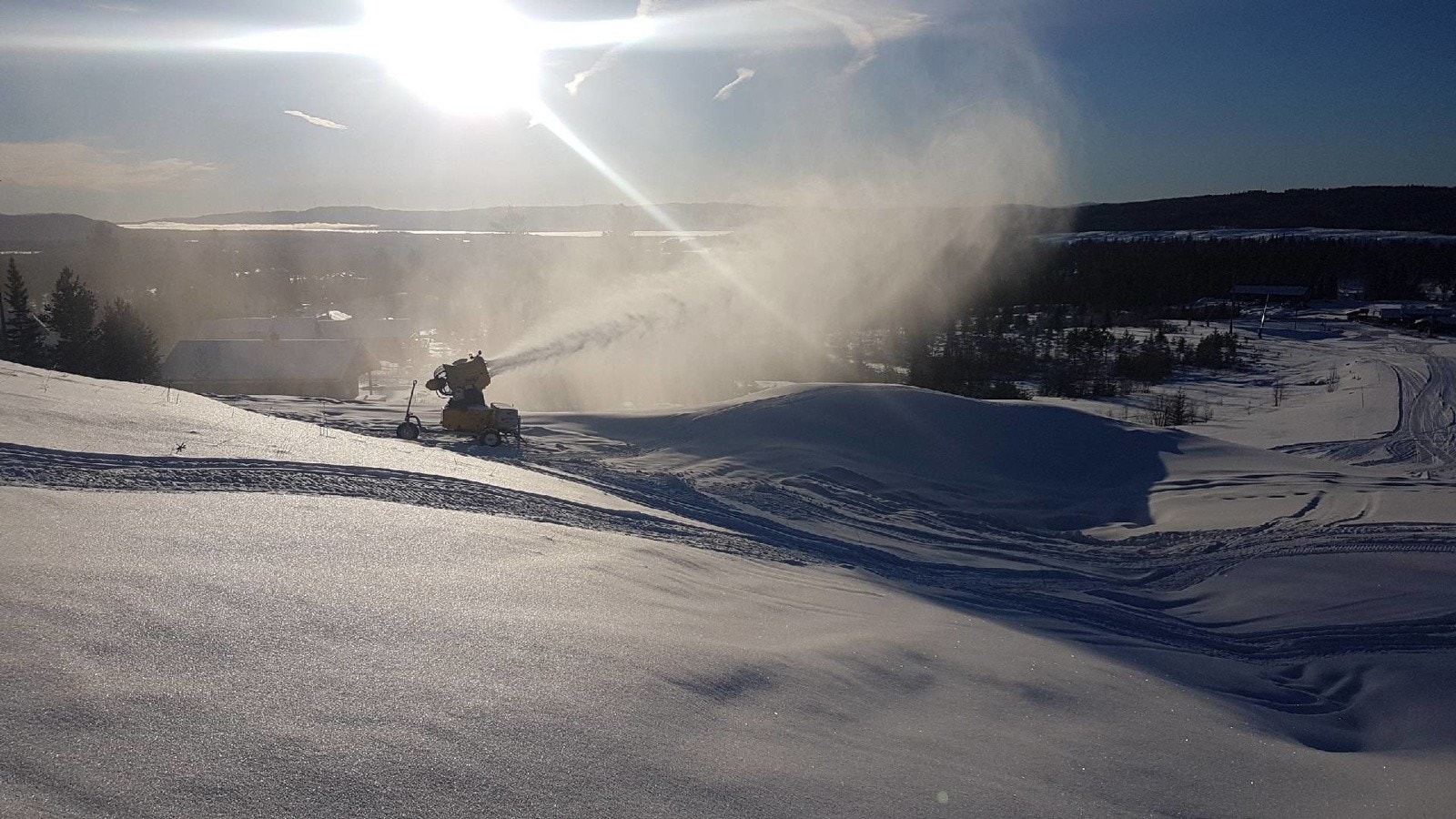 Snøkanon i drift Galleribilde