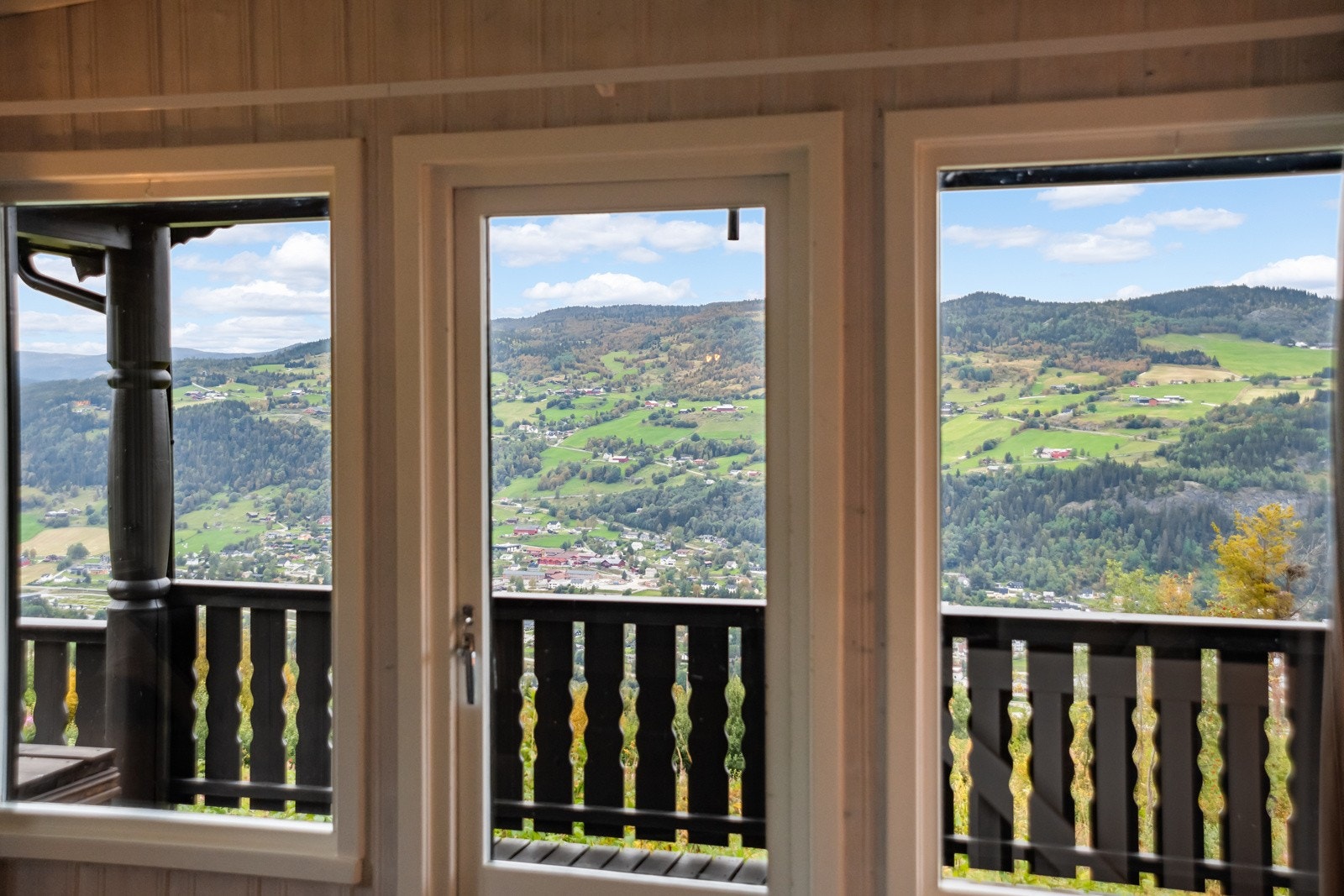 Dør til terrasse. Galleribilde