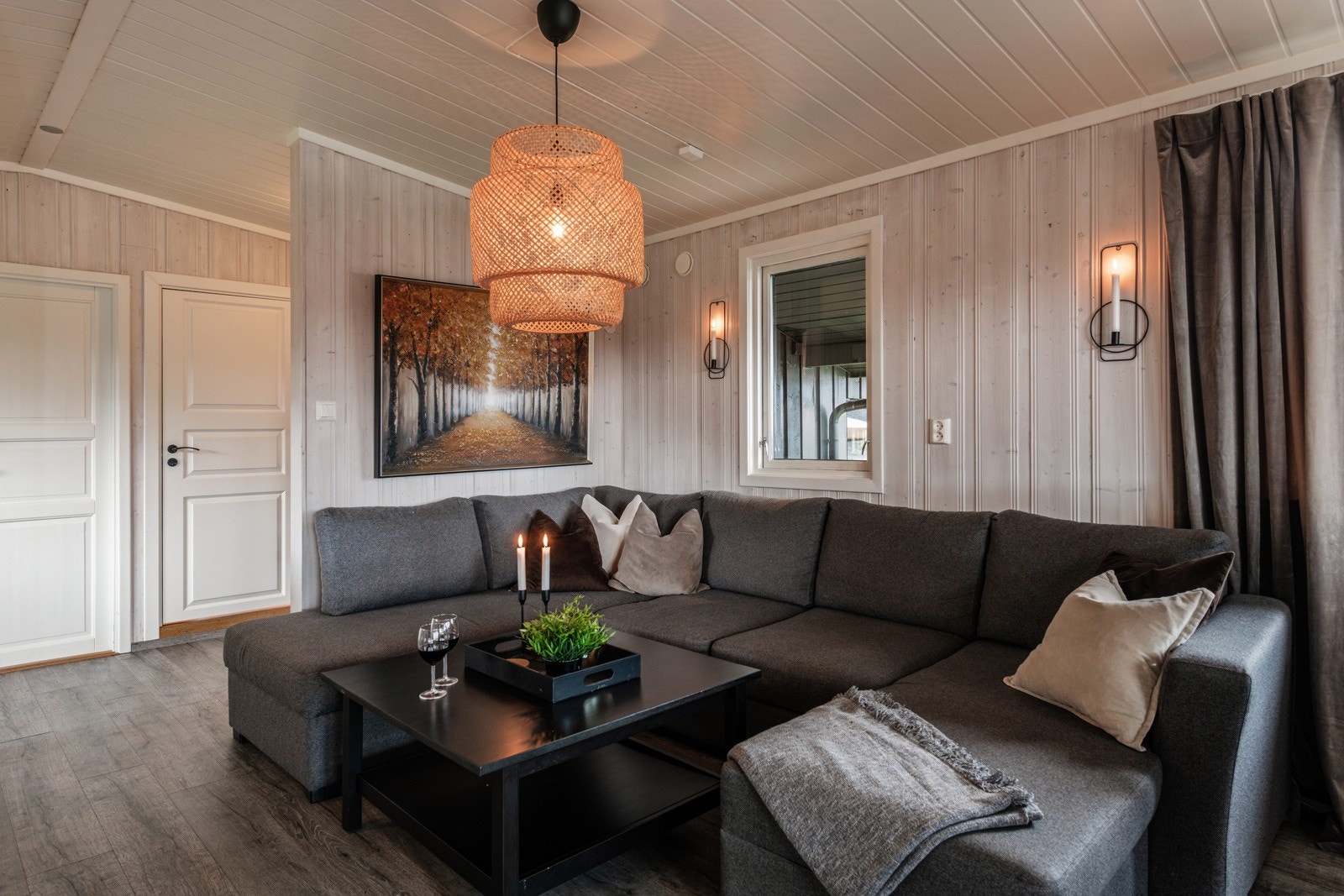 Sofakroken. Galleribilde