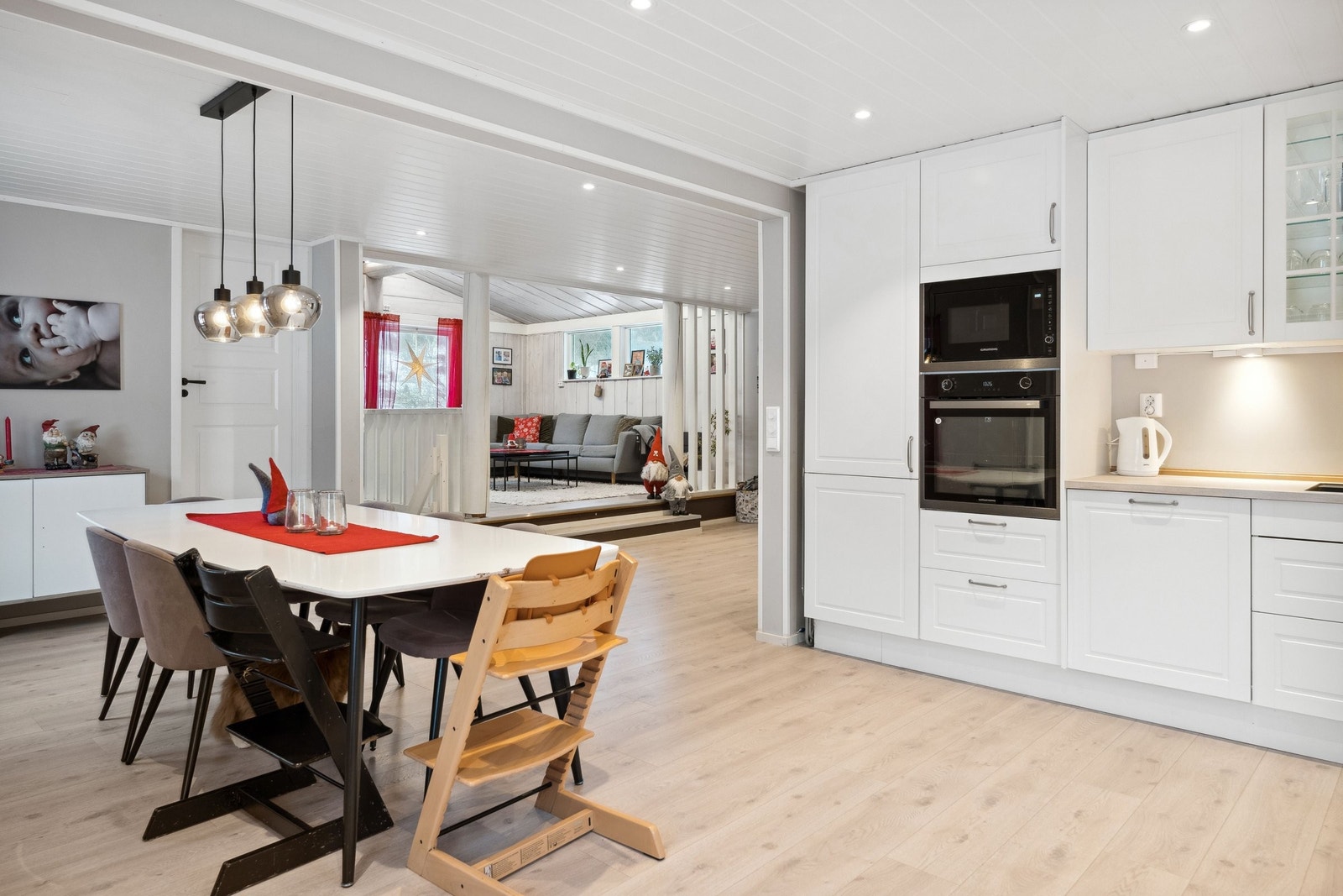 Stue og kjøkken, åpen løsning Galleribilde