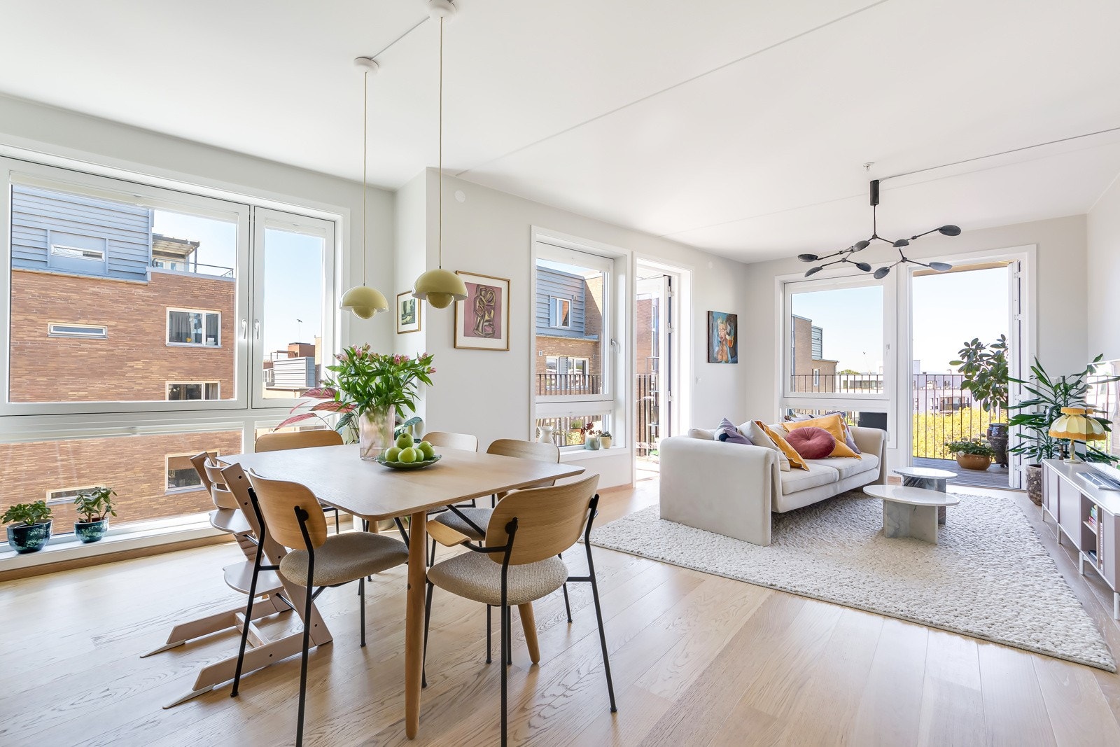 Velkommen til Malerhaugveien 28A - presentert av Line Strifeldt Johansson v/EIE Eiendomsmegling Ensjø! Galleribilde