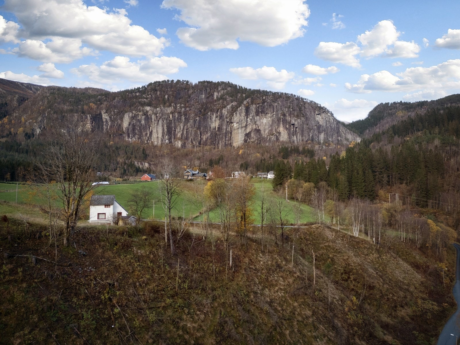 Høy og fri beliggenhet Galleribilde