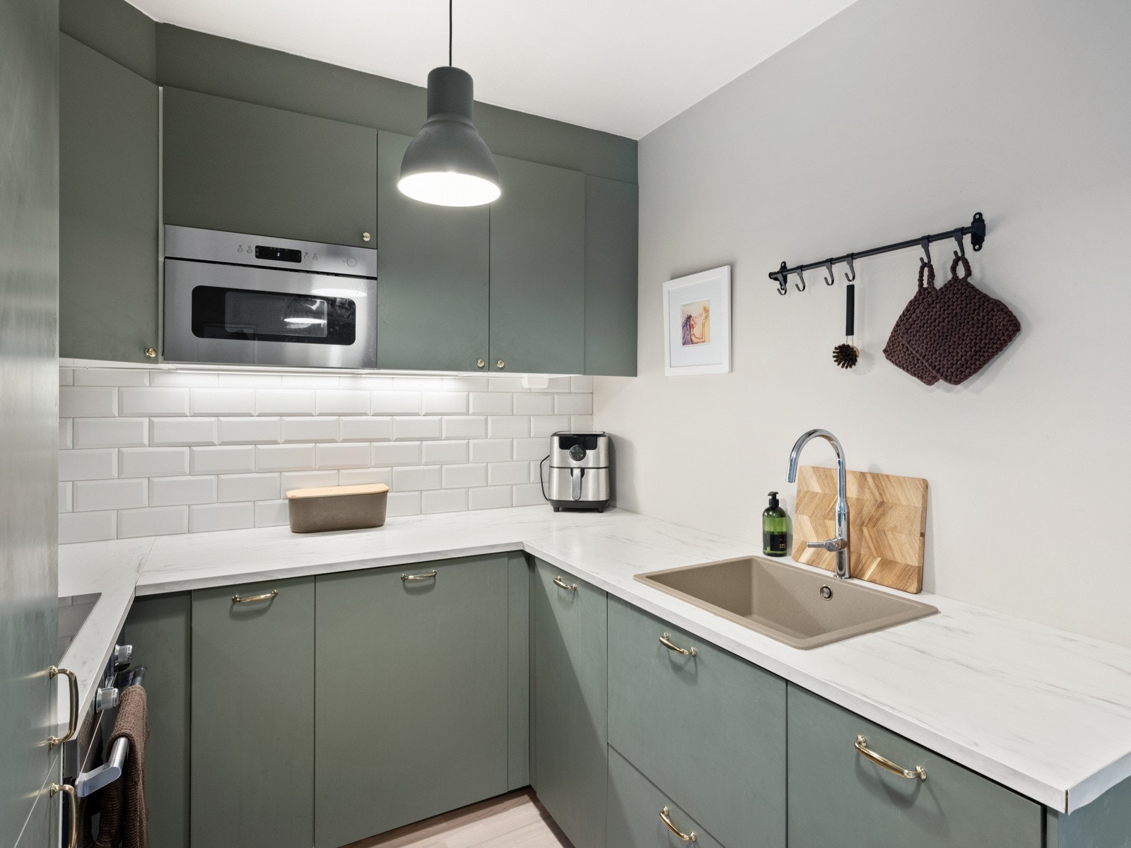 Kjøkkenet er nytt fra 2021 Galleribilde