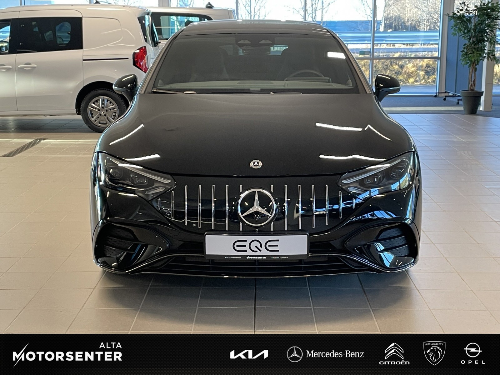 Mercedes-Benz EQE 43 4MATIC 2