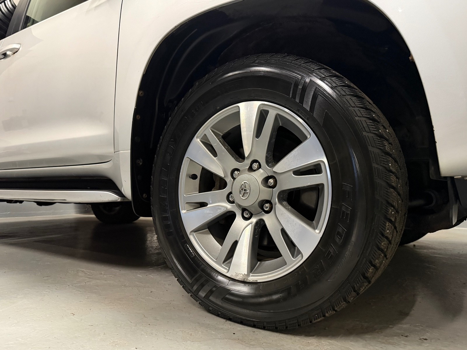 Hovedbilde av Toyota Land Cruiser