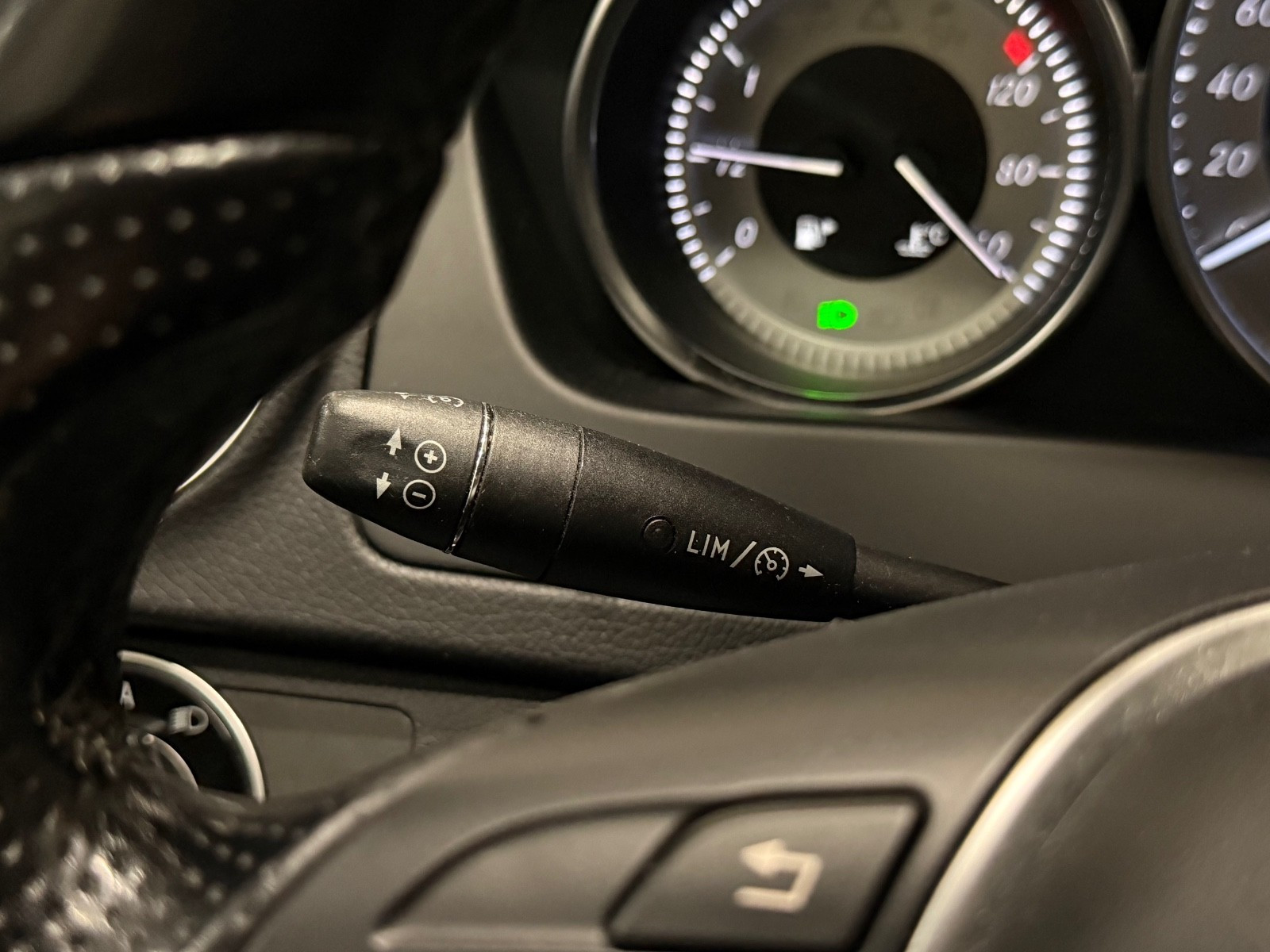 Hovedbilde av Mercedes-Benz C-Klasse