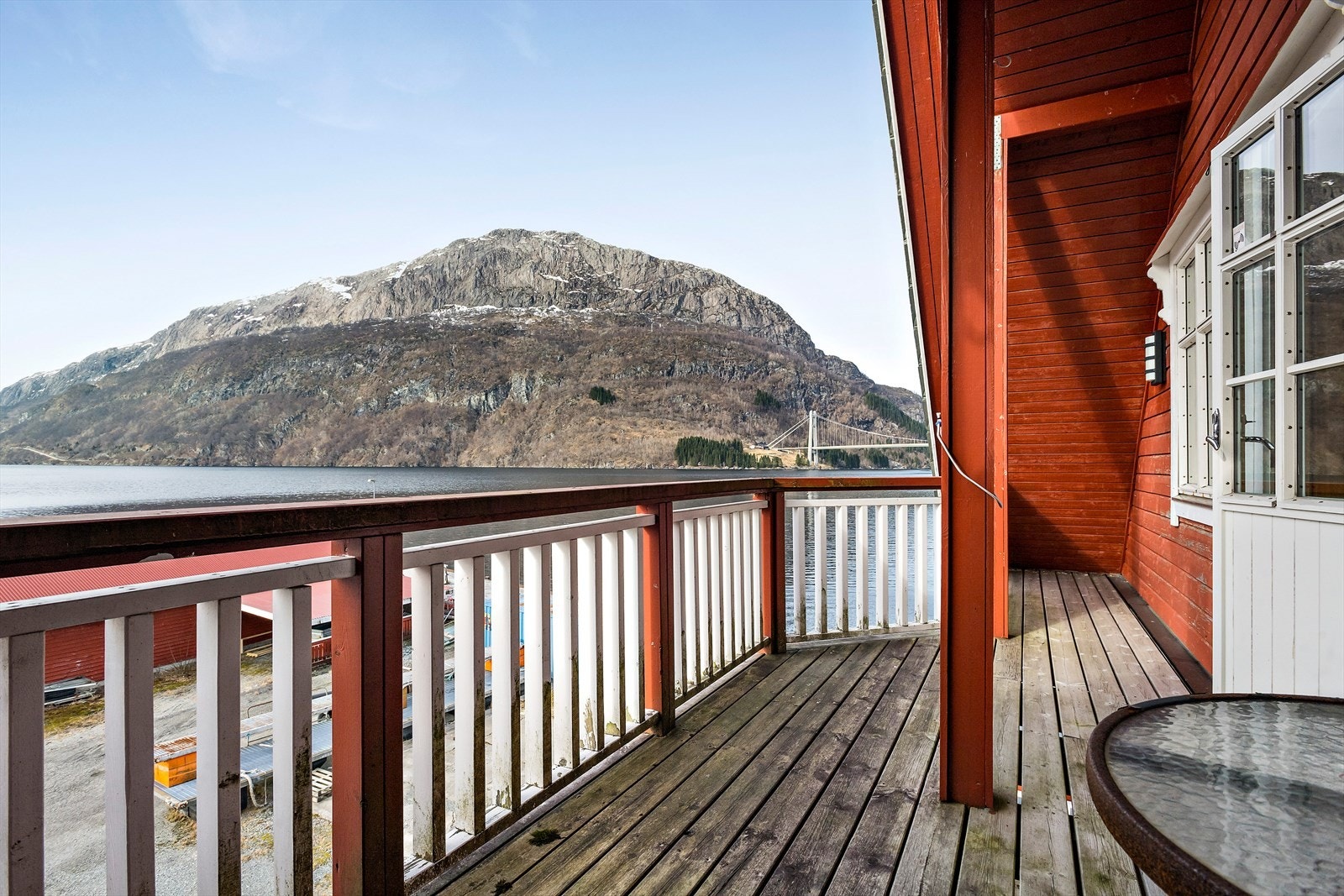 Fin uteplass Galleribilde