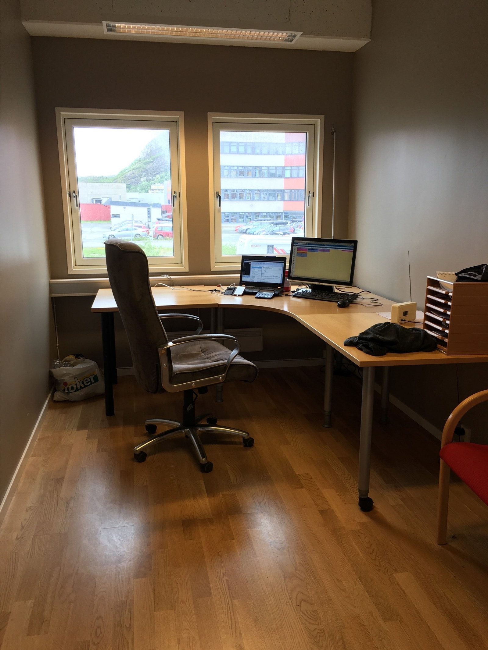 Kontor 2. etasje Galleribilde