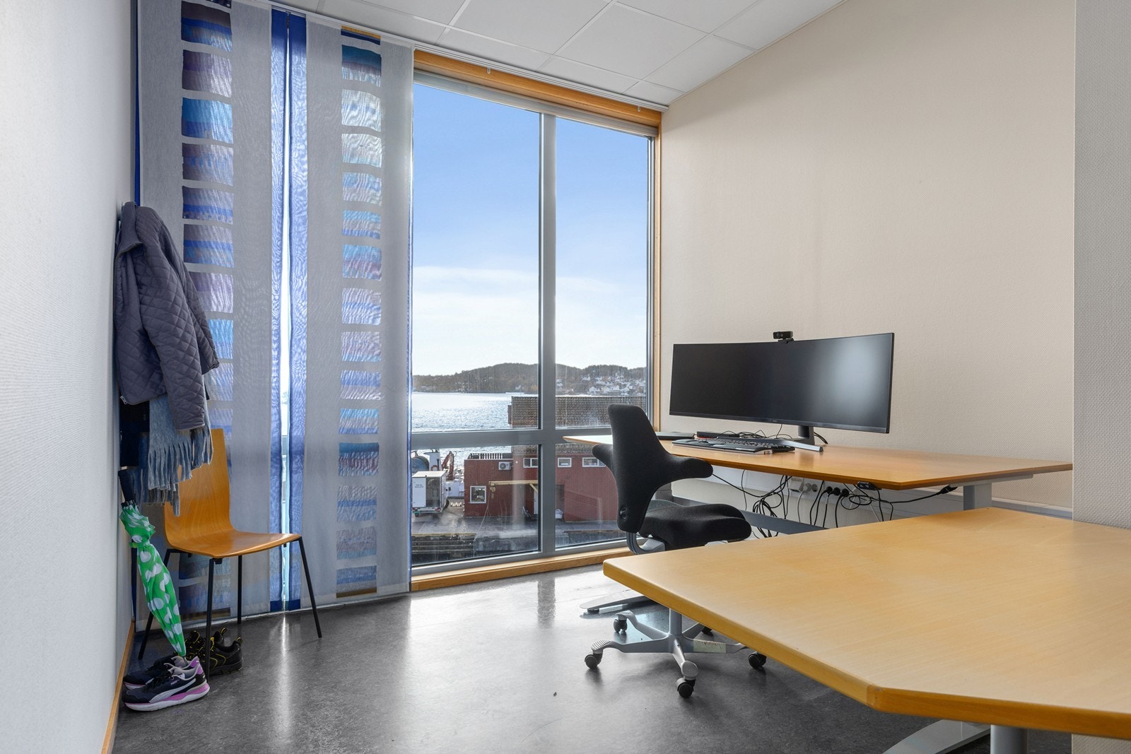 Kontorlokaler. Galleribilde