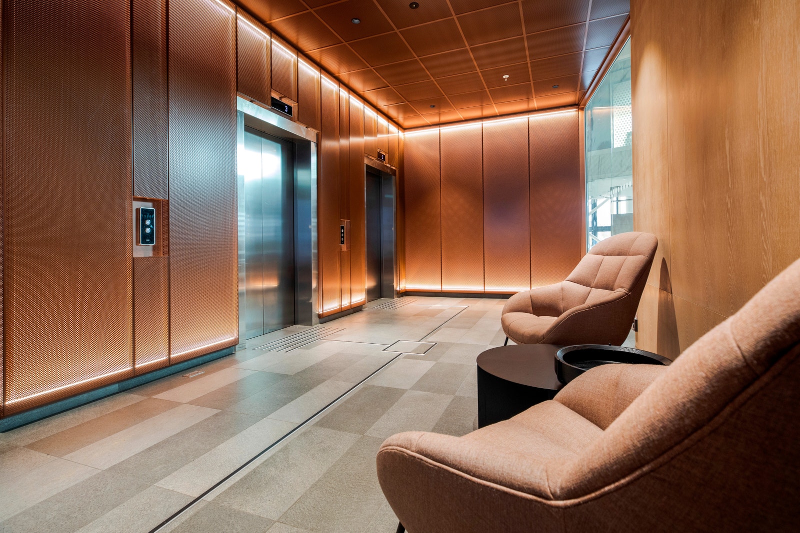 Nytt oppgradert inngangsparti - velkommen! Galleribilde