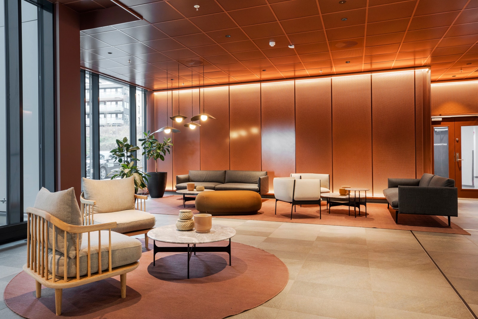 Nytt oppgradert inngangsparti - velkommen! Galleribilde