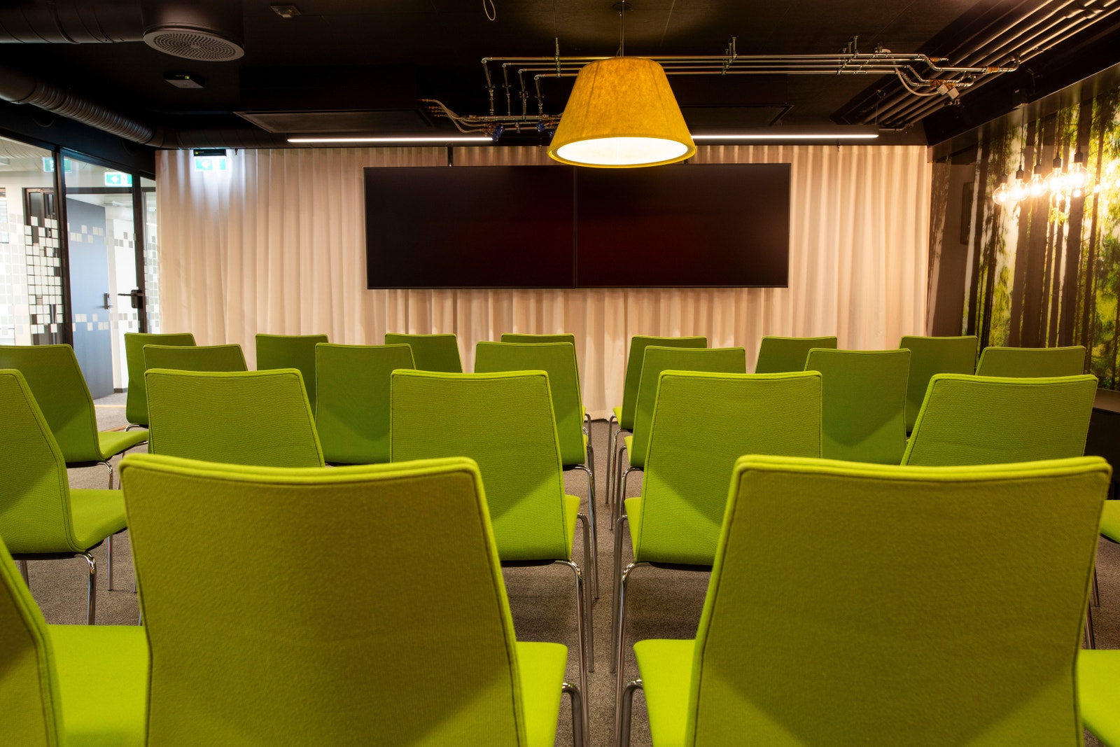 Møte/konferanse/samling til fri bruk for leietakere Galleribilde