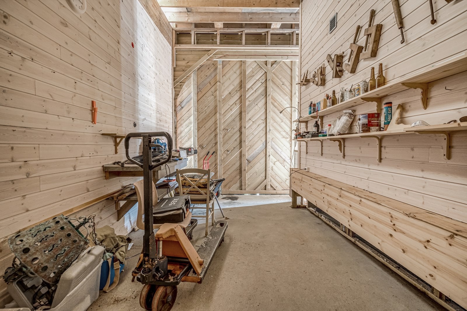 Innvendig redskapshus Galleribilde