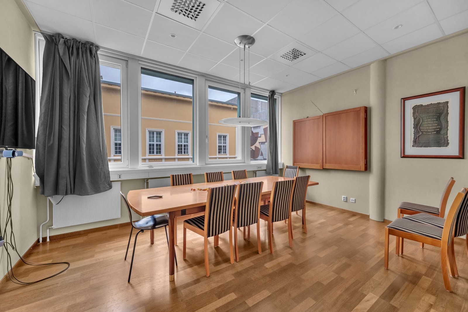 Kontor/møterom. Galleribilde