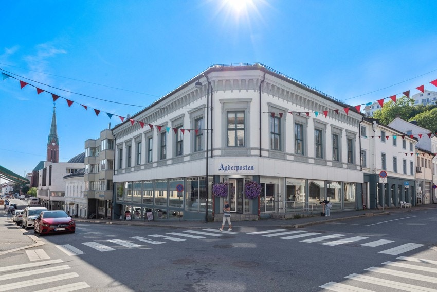 Sørmegleren næring har gleden av å presentere for leie Agderpostens lokaler meget sentralt i Arendal sentrum. Galleribilde