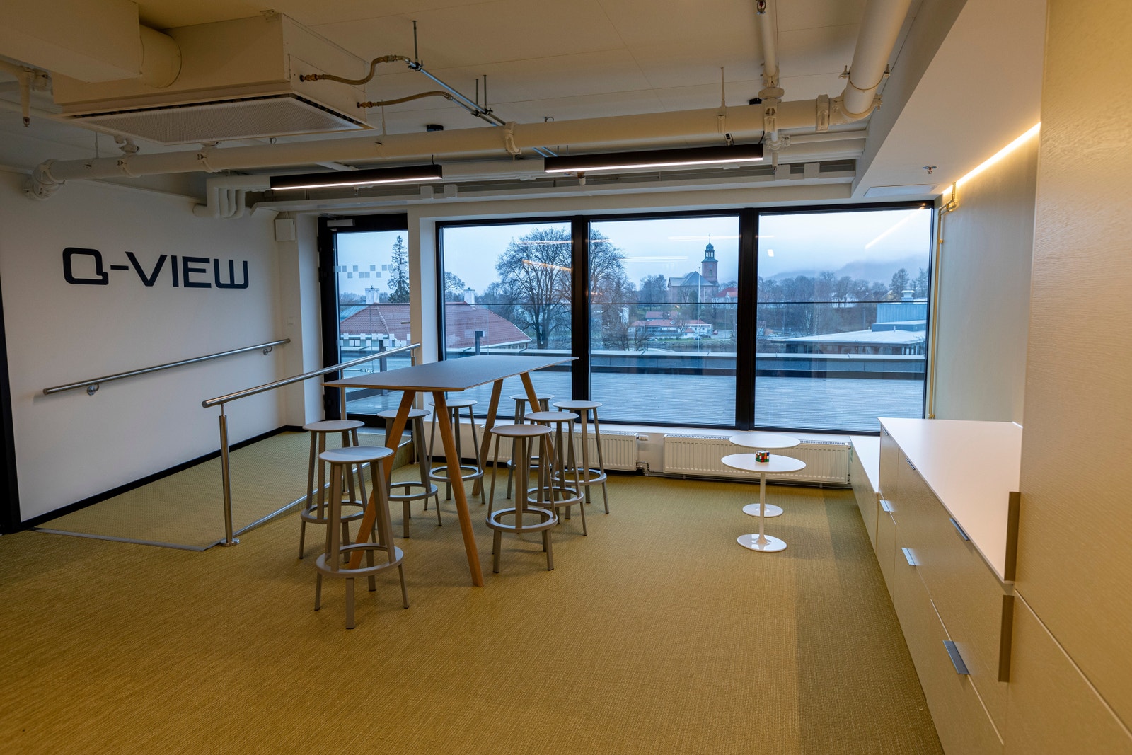 Kjøkken/spiserom 4.etg med utgang til Q-view Galleribilde