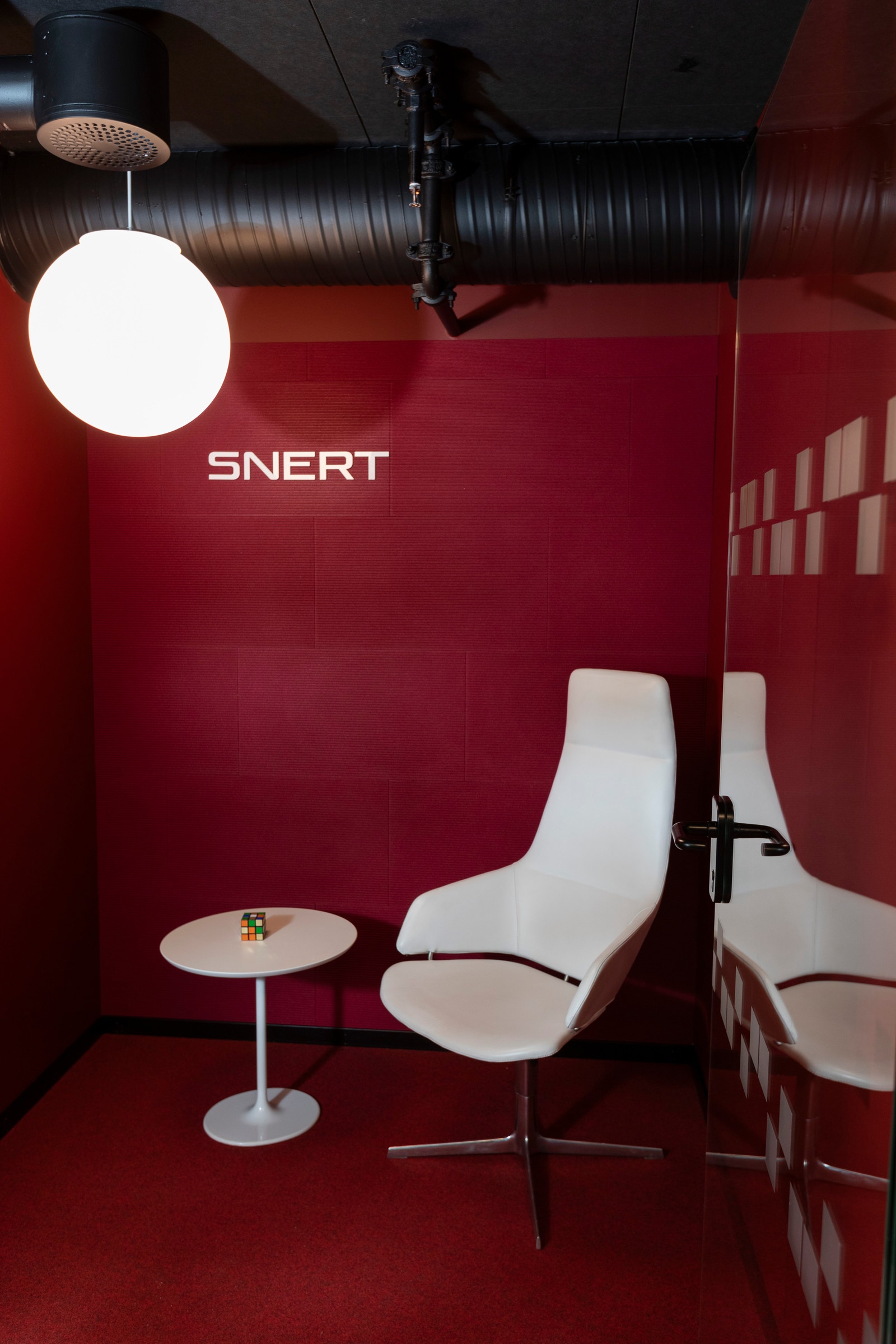 Stillerom Knert, Snert, og Lerkeklunk i KIF farger Galleribilde