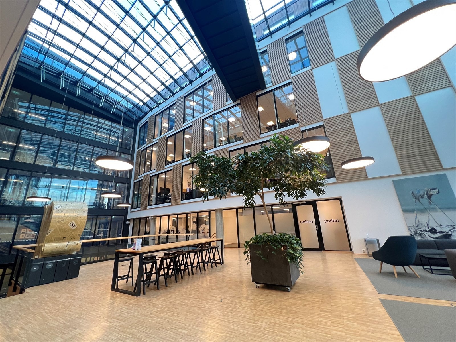 Sosialsone i fellesarealet rett utenfor lokalet. Galleribilde