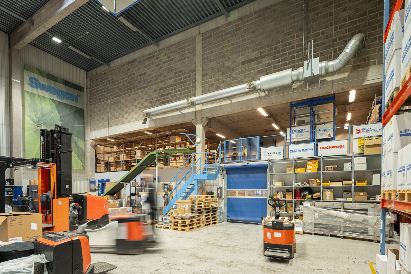 Høytlager mot mesanin/2. etasje Galleribilde