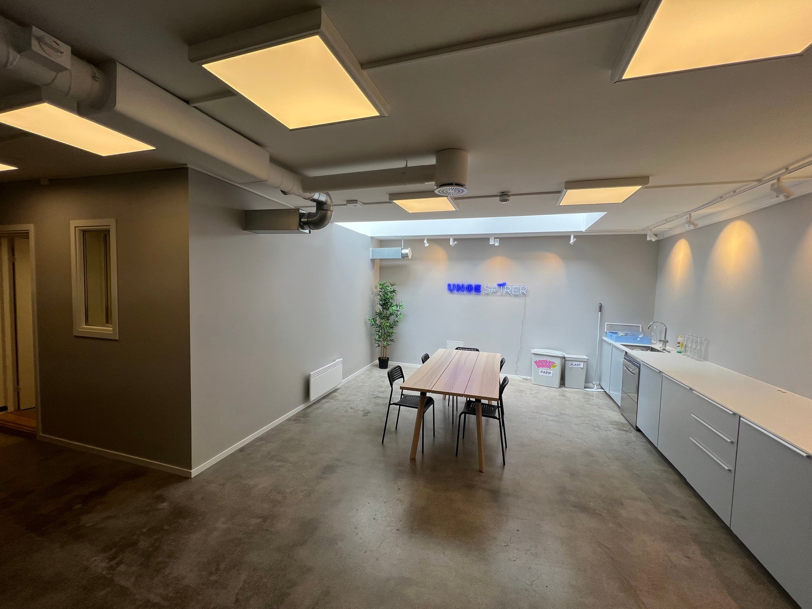 Kjøkken/sosial sone Galleribilde