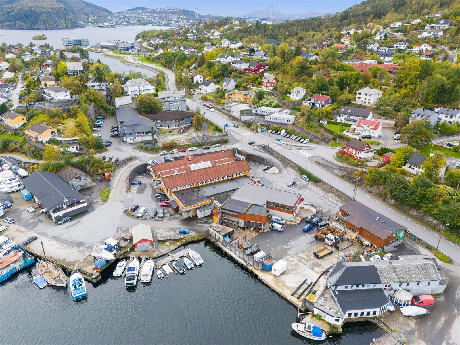 Sentral næringseiendom på Florvåg/Askøy.