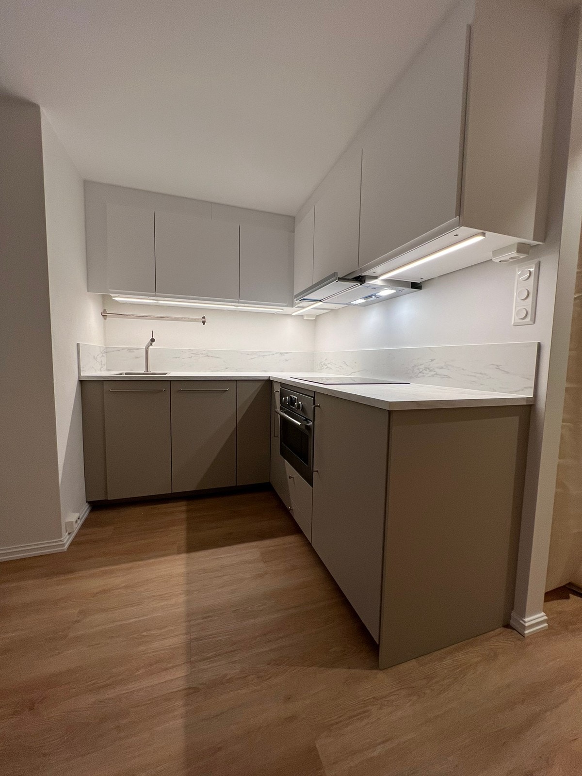 Kjøkkenet er flunkende nytt! Galleribilde