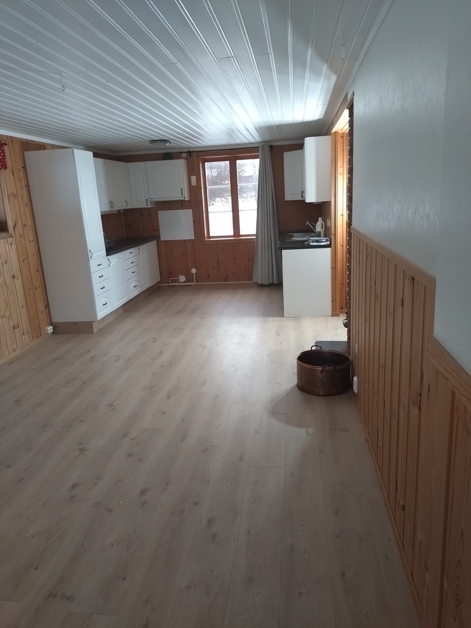 Stue/kjøkken Galleribilde