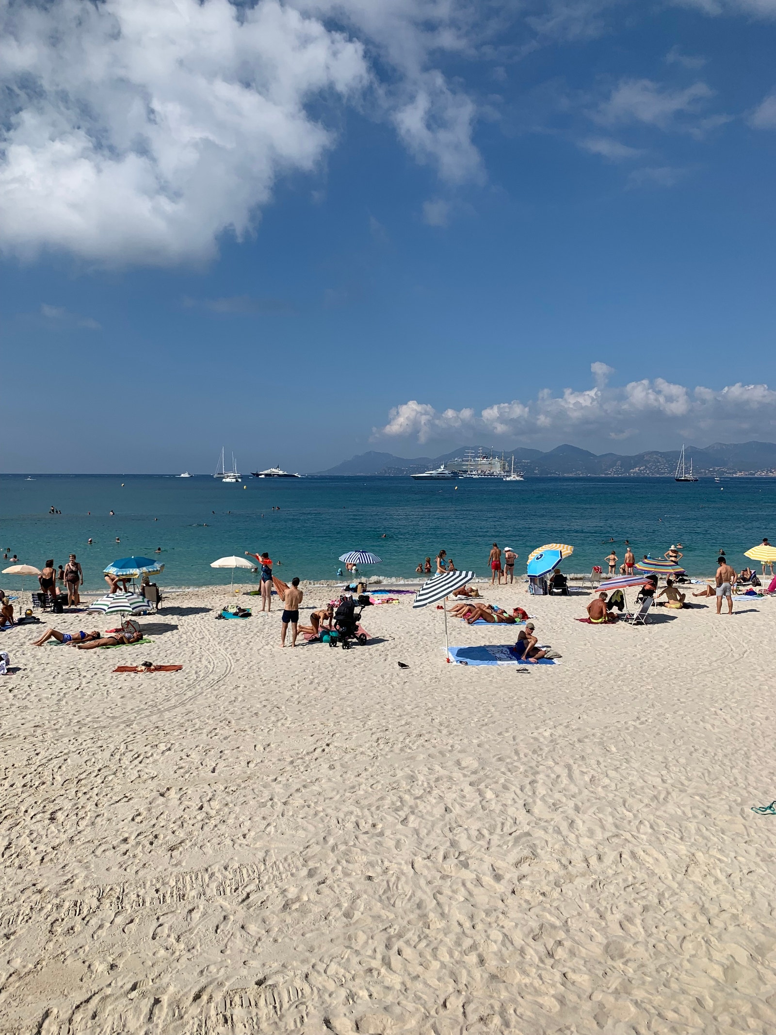 Den beste stranden i Cannes- kun 100 meter fra leiligheten Galleribilde
