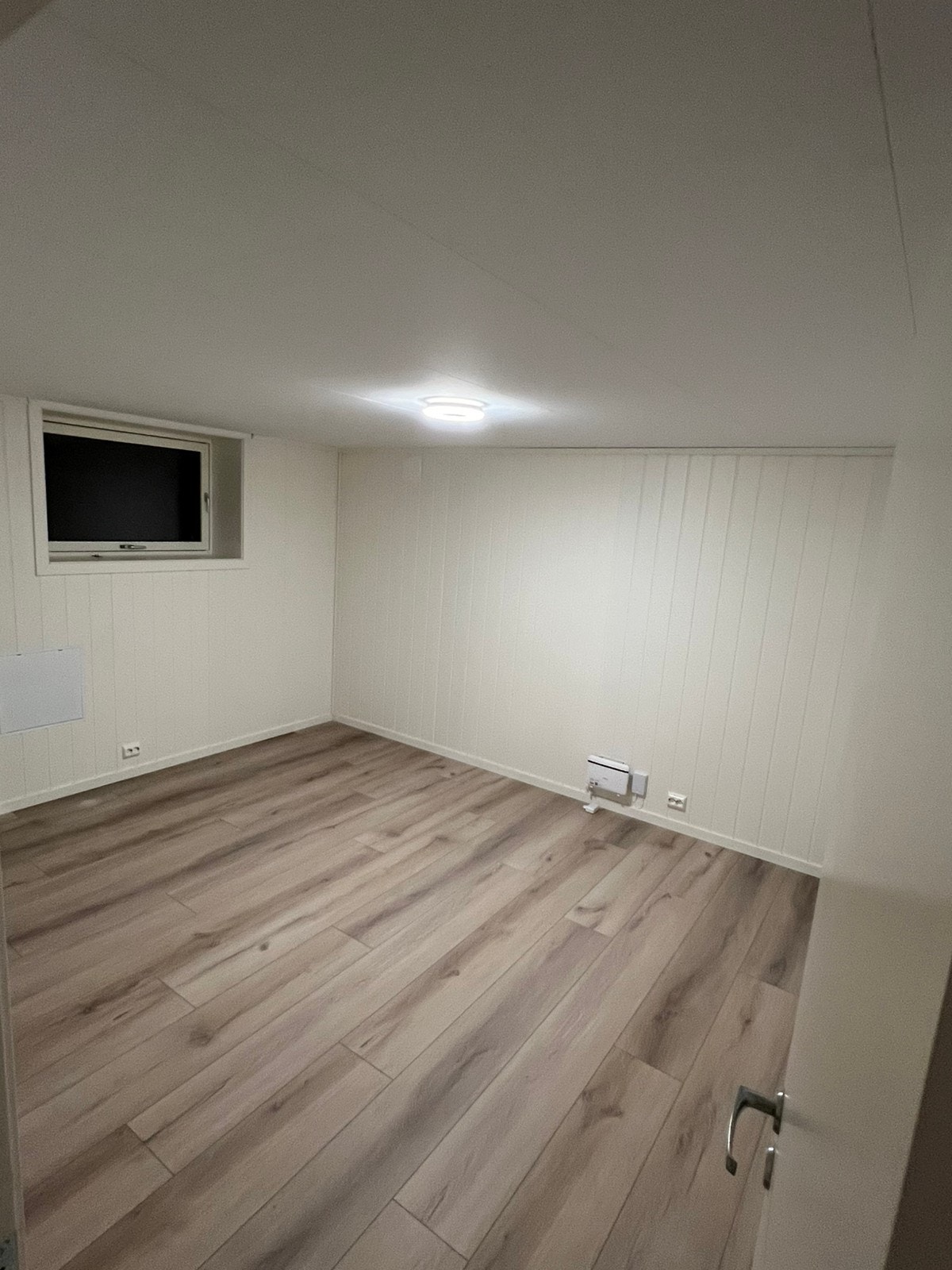 Soverom/stue Galleribilde